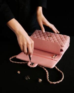 chanel et moi|Chanel wallet repair.